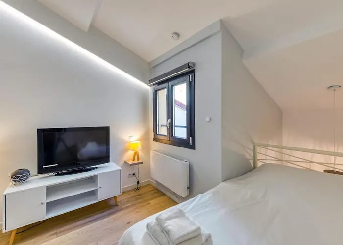 Appartement #14 Staywiz Us - Duplex Tonduti Terrace 5min Old Town