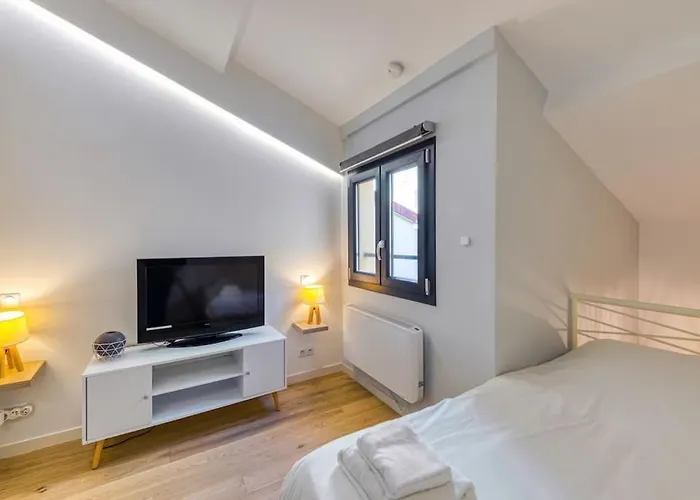 #14 Staywiz Us - Duplex Tonduti Terrace 5min Old Town Appartement